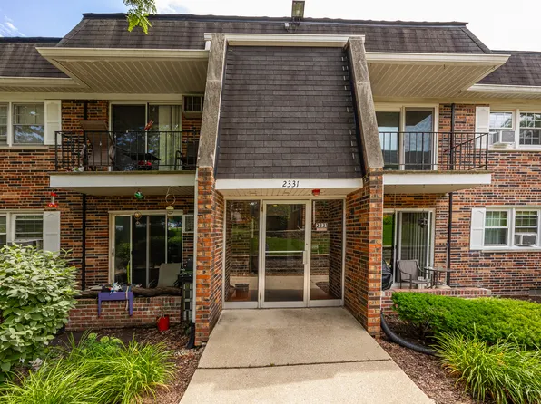 2331 Ogden Ave APT 7, Downers Grove, IL 60515