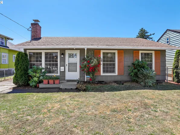 9820 SE Harold St, Portland, OR 97266