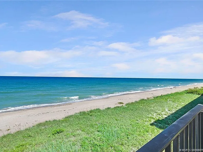 10200 S Ocean Dr #510 — Photo 1