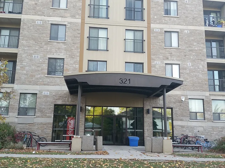 321 Lester St — Photo 14