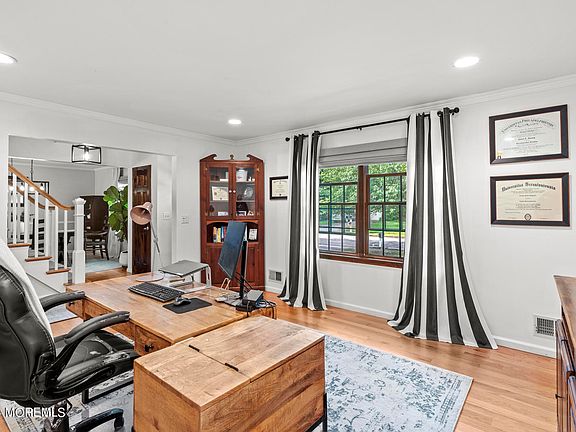5th image of 956 Millstone Court