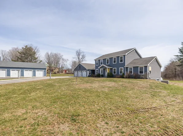 11 Grande Avenue, Lewiston, ME 04240