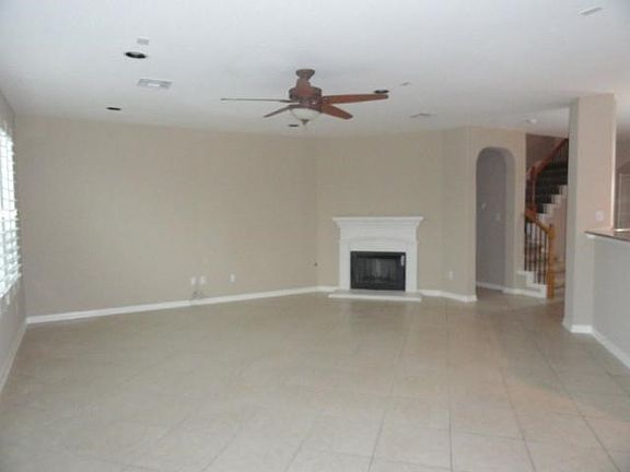 3rd image of 1225 Laurel Oak Trl