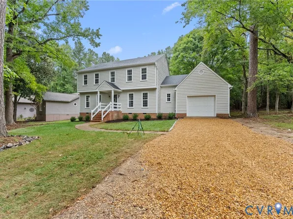 2703 Meeting Gate Ct, Midlothian, VA 23112