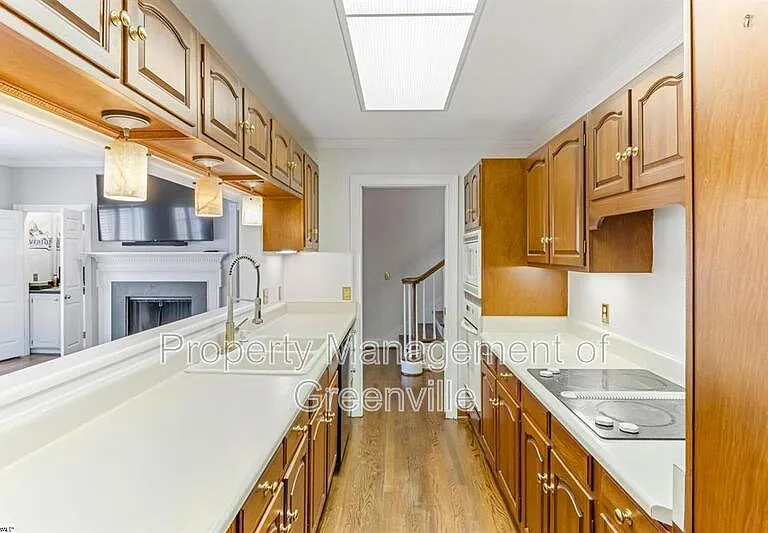 110 Kilkenney Ct — Photo 10
