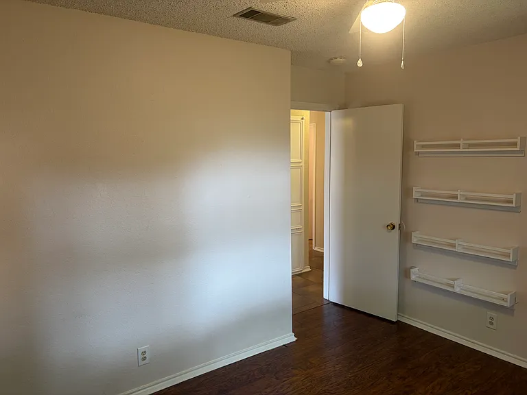 5121 Colonel Travis St — Photo 17