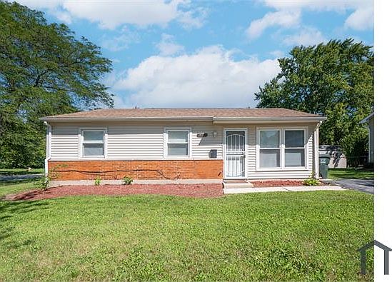 1st image of 3811 171st St