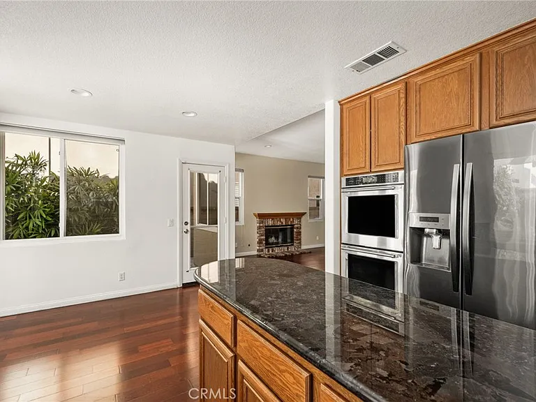 4867 Tremezzo Dr — Photo 11