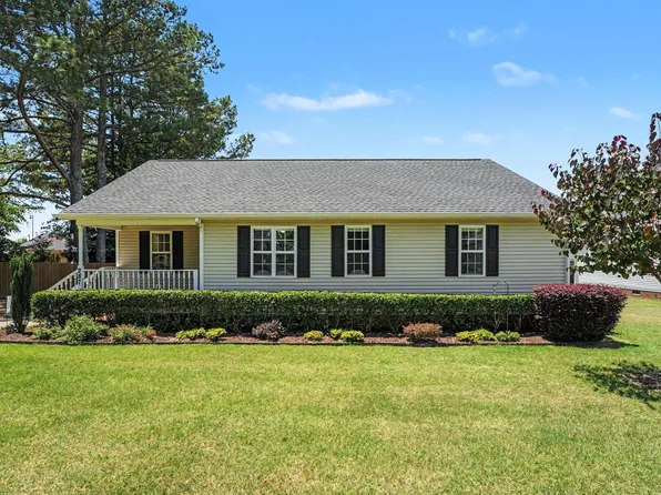 287 N Hickory St, Angier, NC 27501