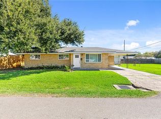 542 Marino Dr, Norco, LA 70079