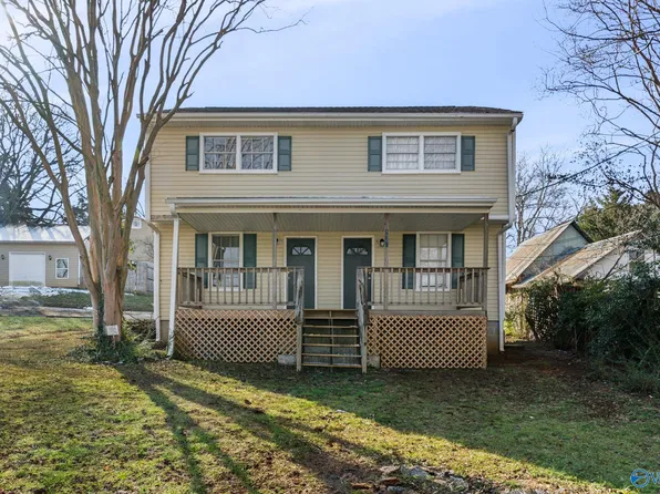 1506 Toll Gate Rd SE #B, Huntsville, AL 35801