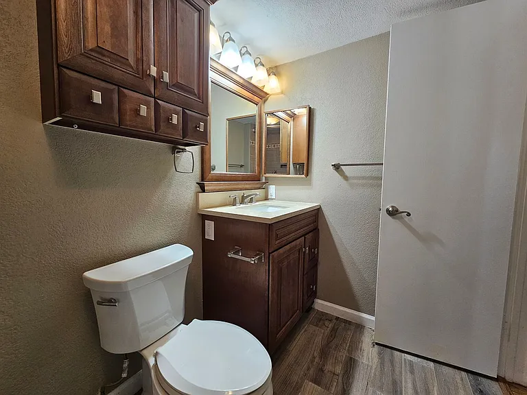 7713 Jerome Dr — Photo 23