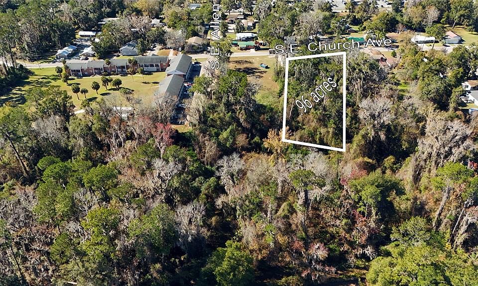 1st image of 684 SE MURPHY PLACE LOT 3