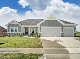 1156 Red Maple Dr, Troy, OH 45373