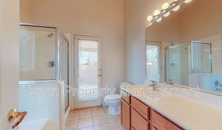 7605 Kentwood Ave NW — Photo 16