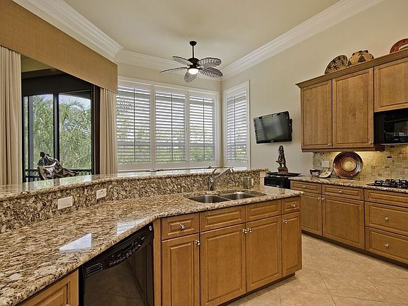 4th image of 29110 Brendisi Way Unit 202