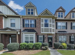 553 Ridge View Xing, Woodstock, GA 30188