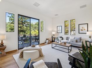 6474 Oakwood Dr, Oakland, CA 94611