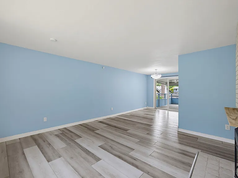 8414 56th St W — Photo 4