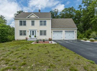 55 Russell Dr, Buxton, ME 04093