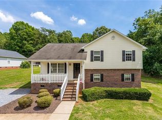 1137 Lyndsey Brooke Ct, Lincolnton, NC 28092