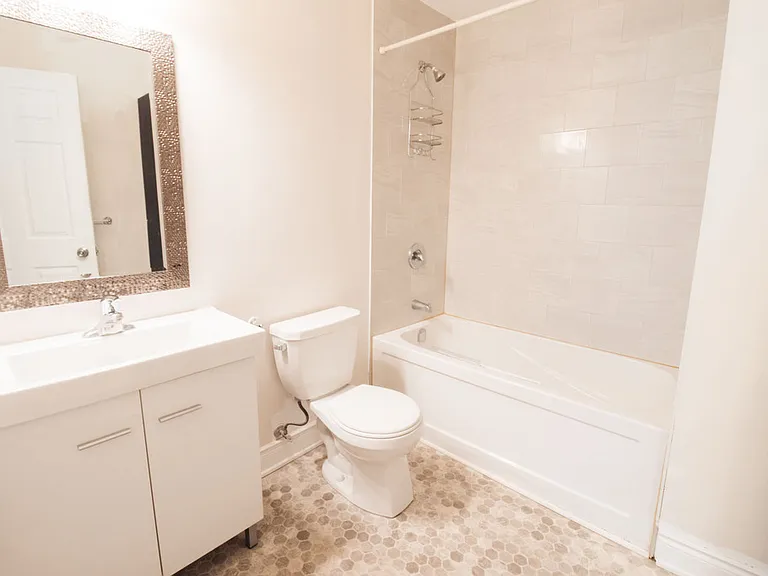 595 King St #3 — Photo 12