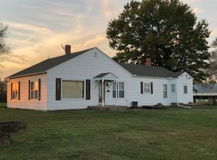 16109 E M Hwy, Nevada, MO 64772