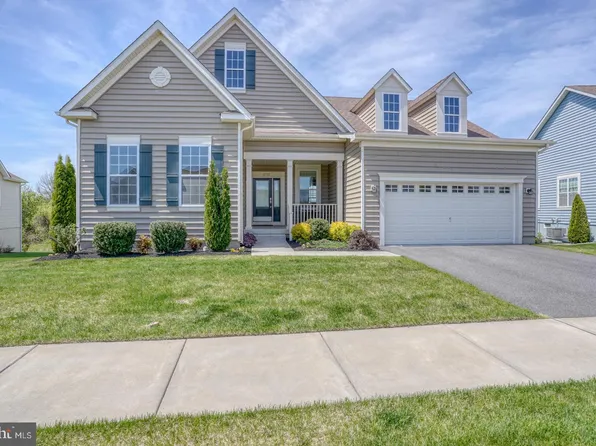 2722 Van Cliburn Cir, Middletown, DE 19709