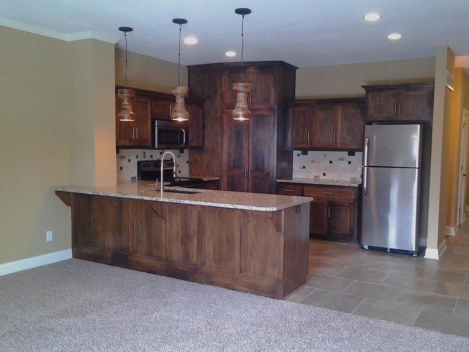 Stainless Steel Fridgidaire Appliances Included