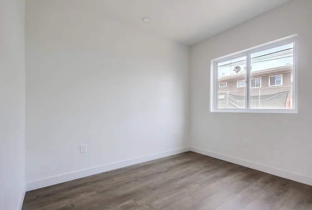 1 bed, 412 sqft, $2,450 — Photo 4