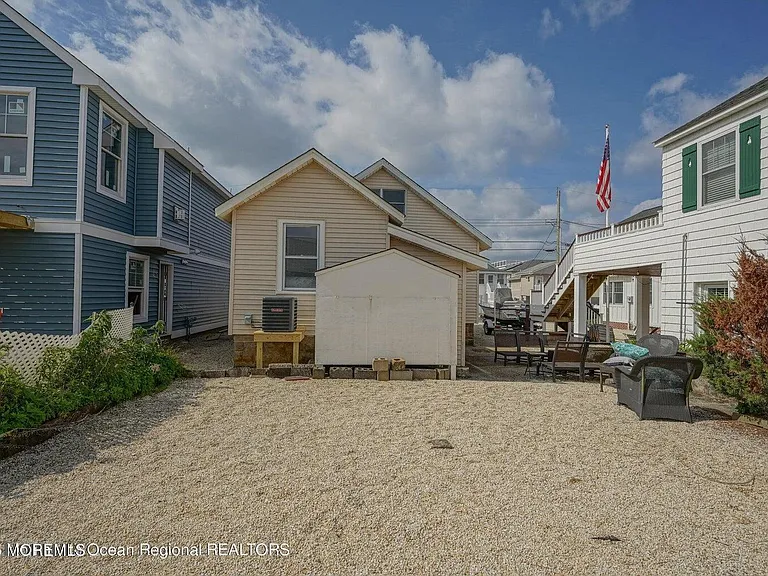 30 M St #SUMMER RENTAL — Photo 30