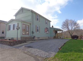 329 Hickory St, Tarentum, PA 15084