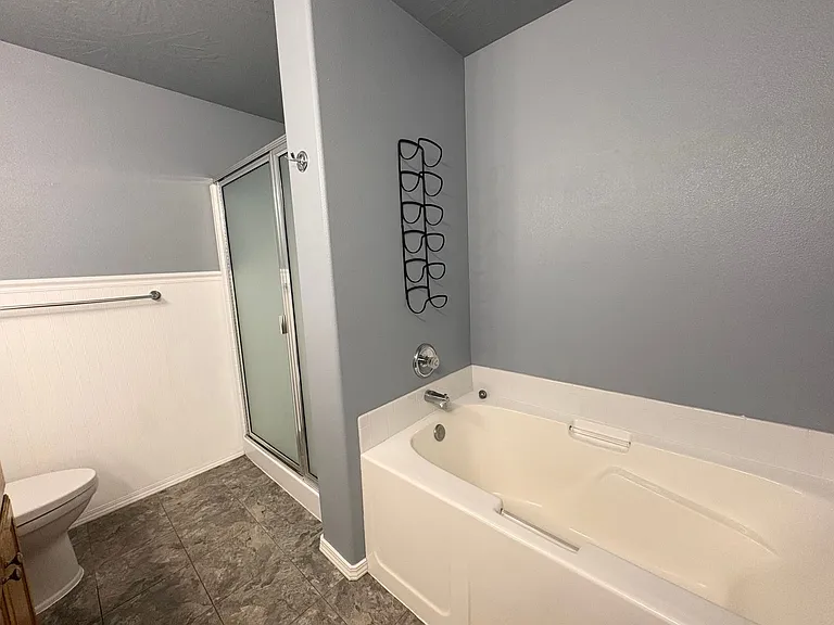 1749 W Greenhead Dr — Photo 27