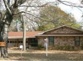 904 Texas St, Sulphur Springs, TX 75482