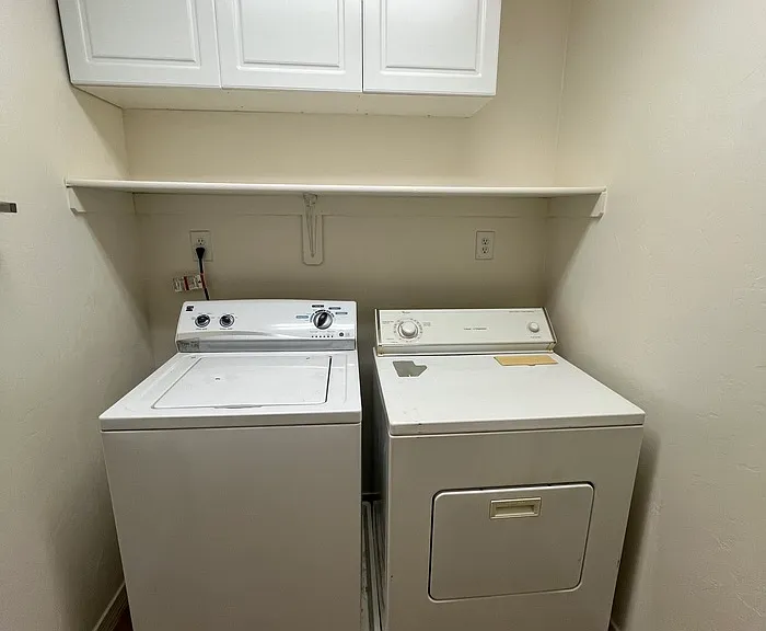 94 W Paseo Celestial — Photo 14
