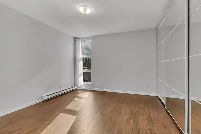 1535 Saint Georges Ave #5 — Photo 8