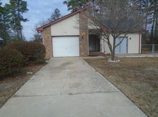 103 Alexander Ln, Spring Lake, NC 28390