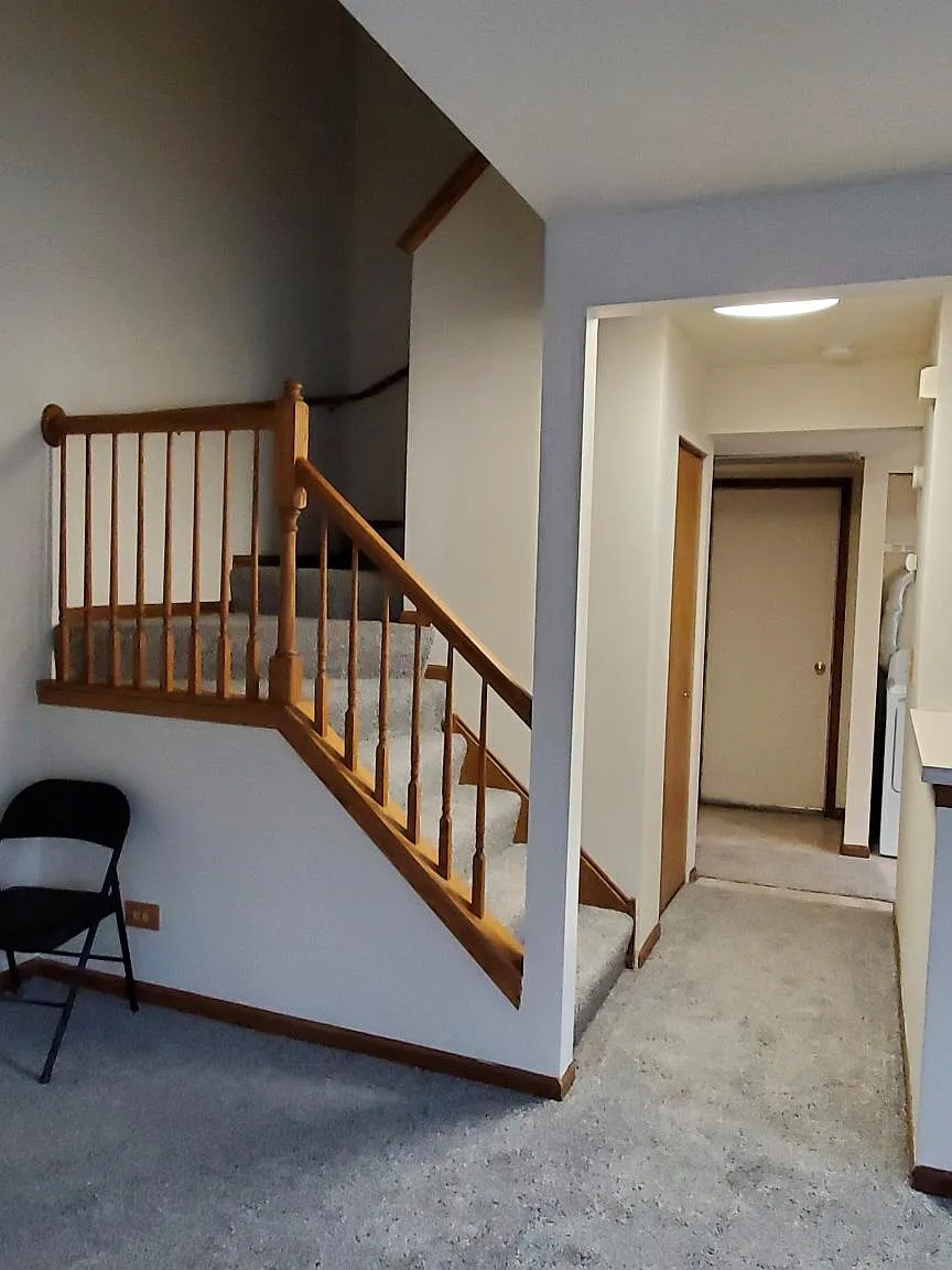 299 W Treehouse Ln — Photo 3