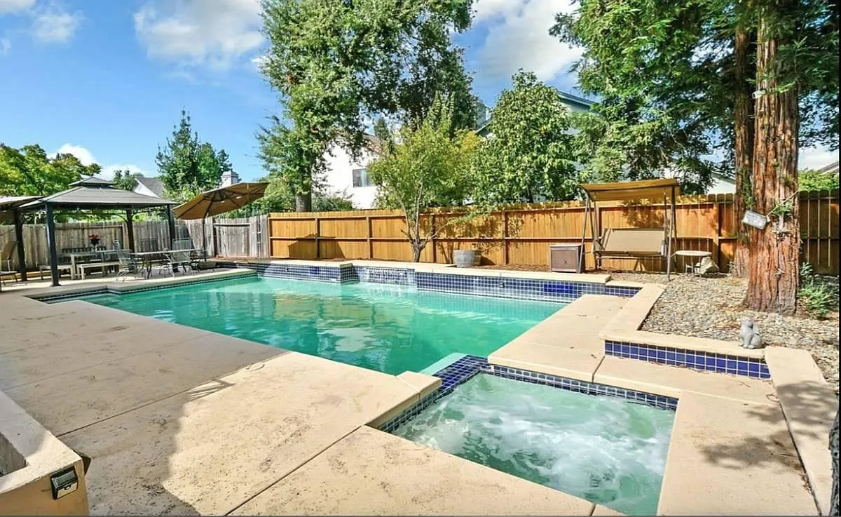 Ryland Ct, Elk Grove — Photo 2