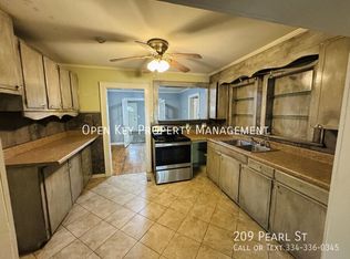 209 Pearl St, Dothan, AL 36301