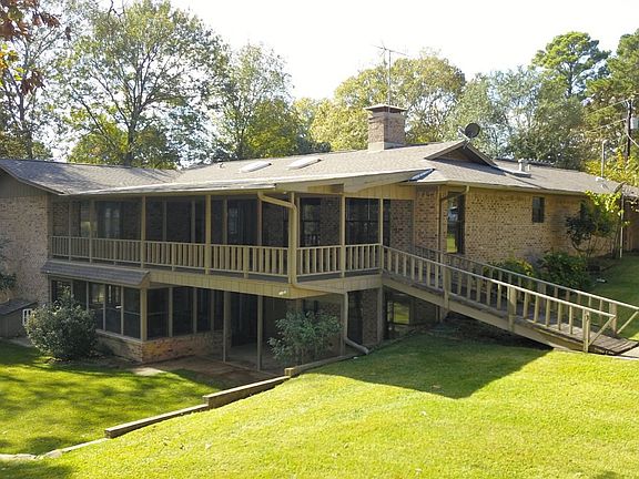 4th image of 538 Wildewood Dr