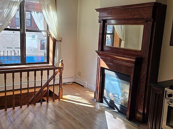 2nd image of 235 W 137th St APT 1F