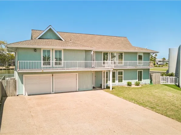 25 Blue Heron Dr, Rockport, TX 78382