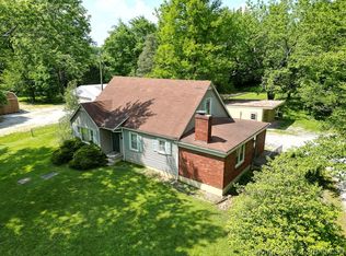 3902 Paoli Pike, Floyds Knobs, IN 47119