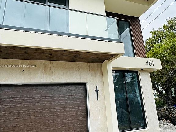 2nd image of 461 NE 17th Way