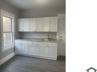 1386 E 43rd St APT 1, Cleveland, OH 44103