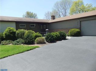 833 Rising Sun Rd, Telford, PA 18969