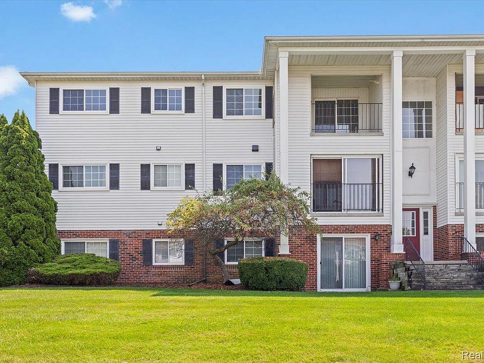 1st image of 440 Baldwin Ave APT 63