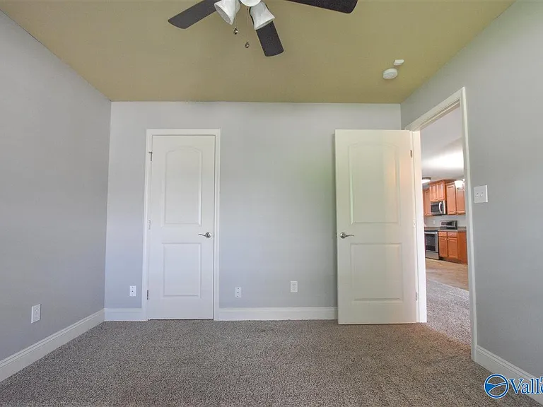 211 New Bristol Ln — Photo 16