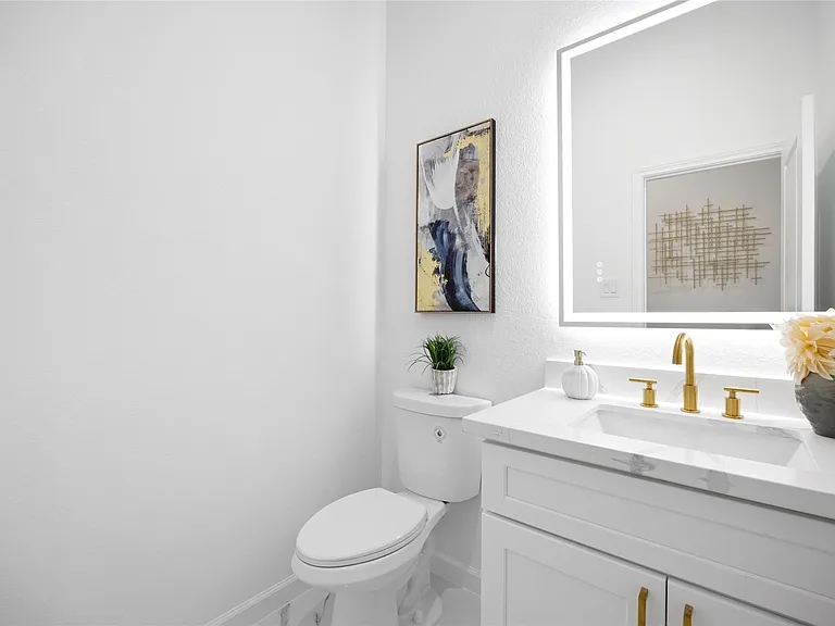 5125 Doolittle Blvd — Photo 15